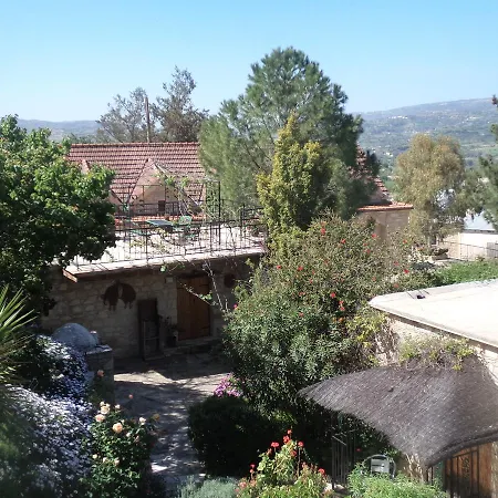 Holiday home Lantana Stone House *