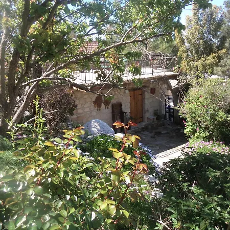 Lantana Stone House Lemona