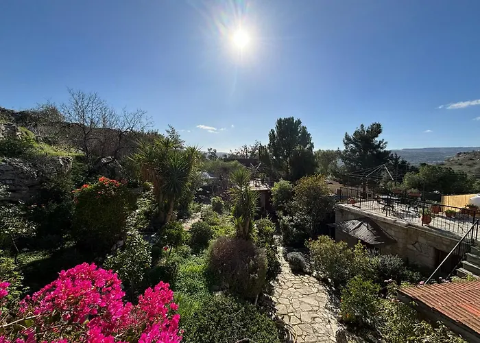 Lantana Stone House Lemona